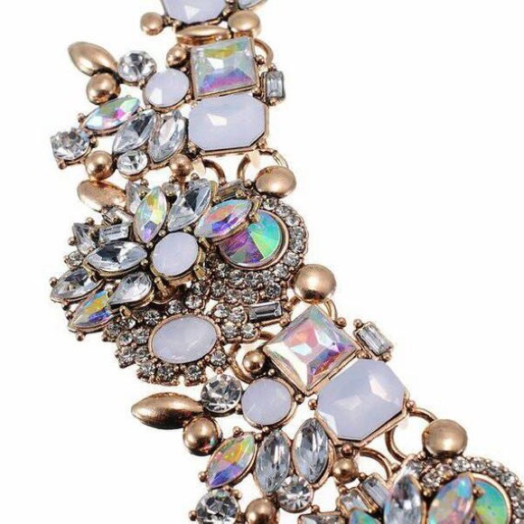 AB Statement Necklace - Picture 3 of 5